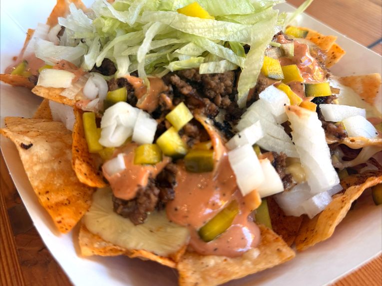 CHEESE BURGER NACHOS